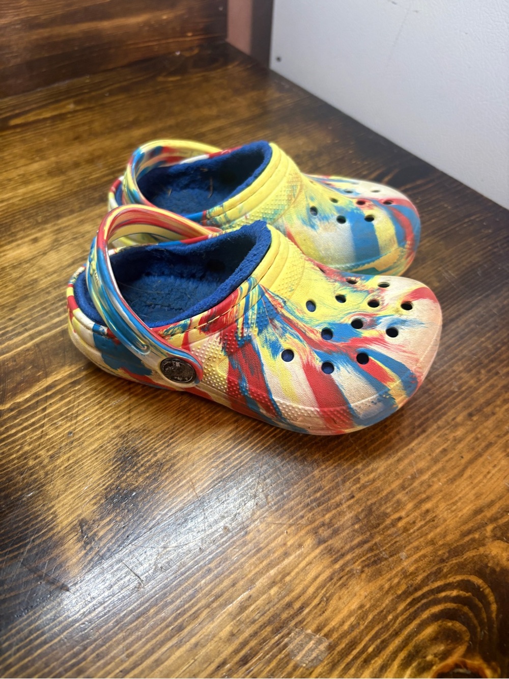 Crocs‎ Fur Lined Tie Dye Clogs Size C9
